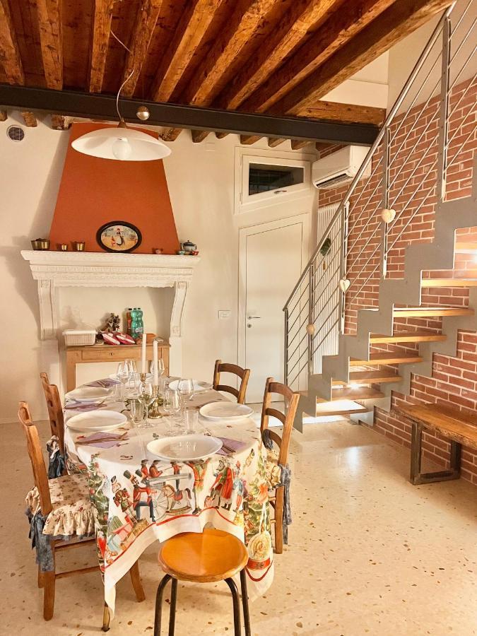Boutique House Alle Loggie Palladiane Di Villa Contarini Piazzola sul Brenta Luaran gambar
