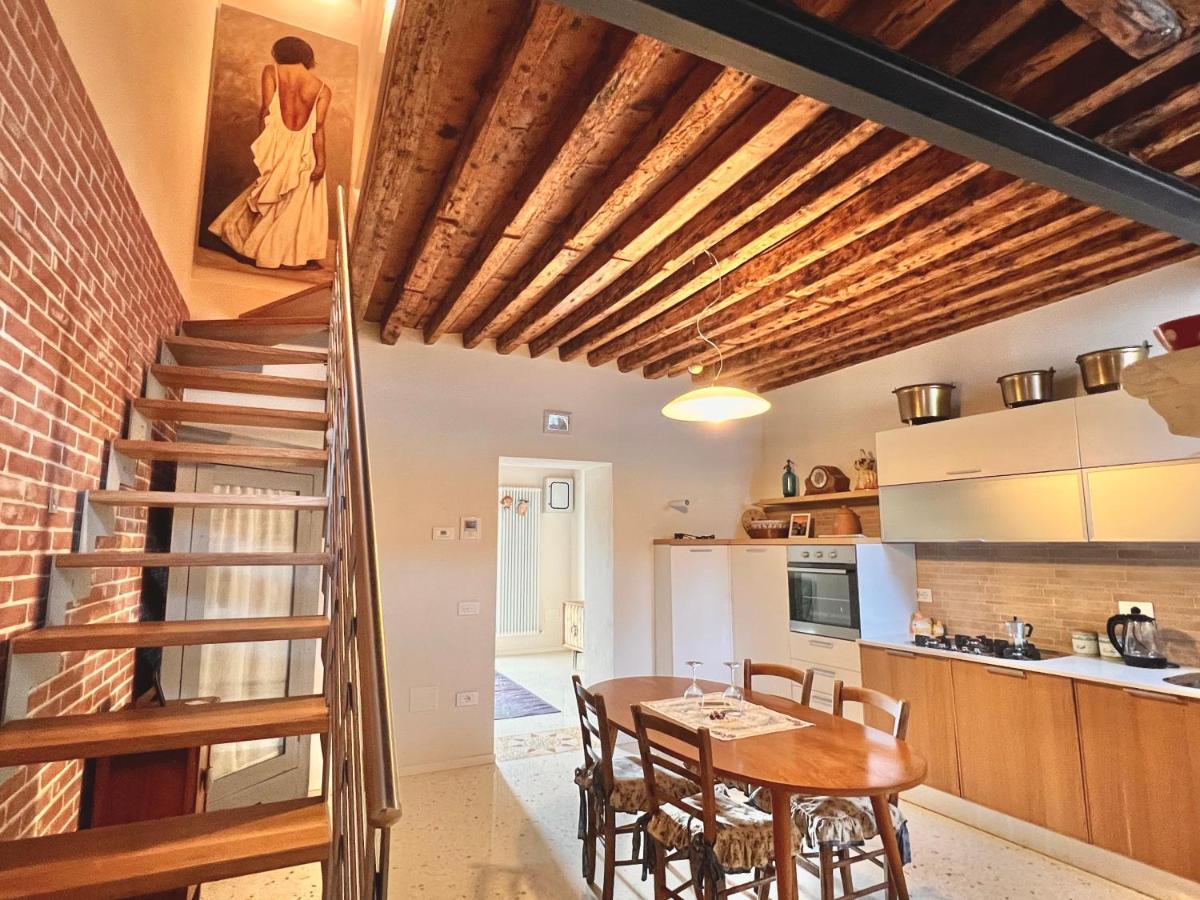 Boutique House Alle Loggie Palladiane Di Villa Contarini Piazzola sul Brenta Luaran gambar